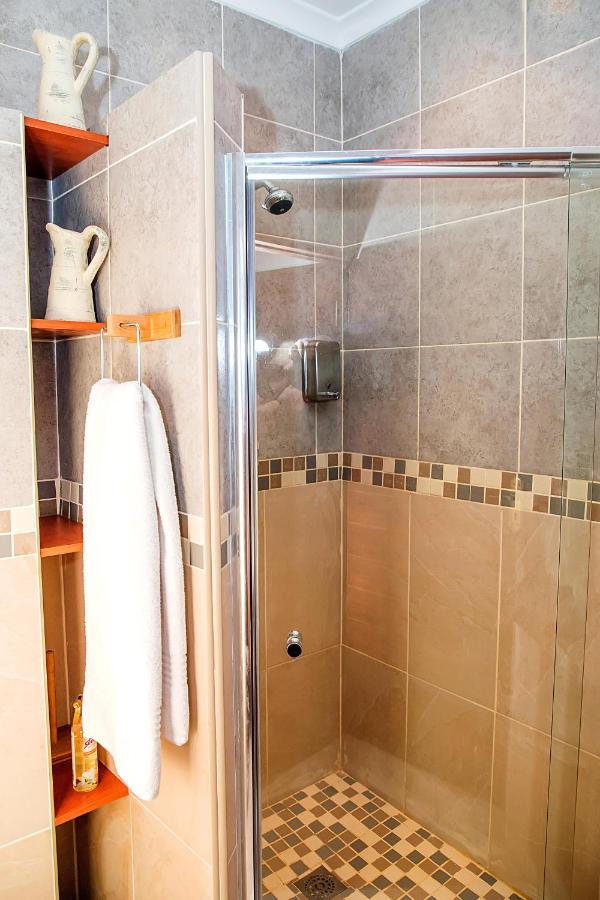 Aha Guest House Sea View Bagian luar foto